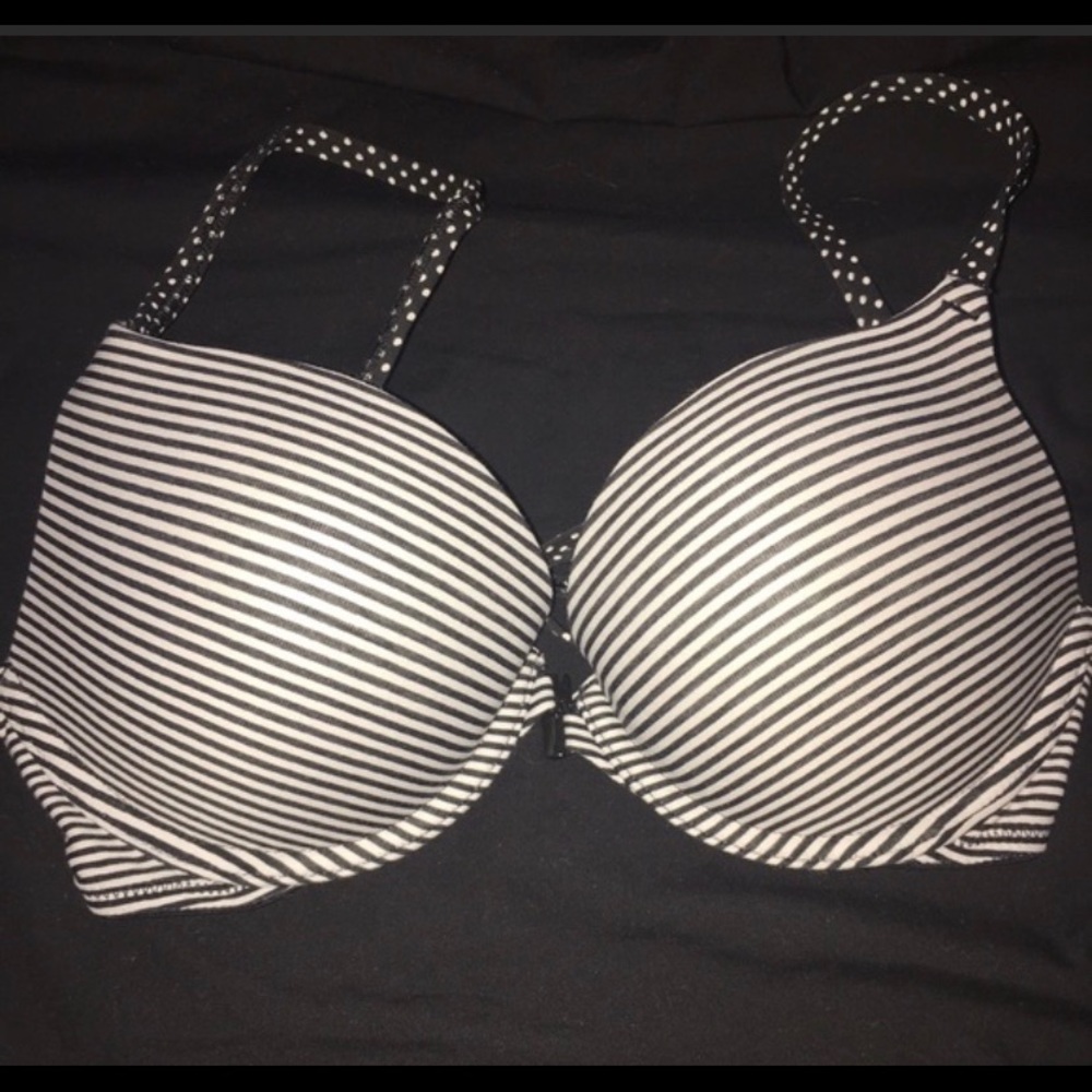 Victoria Secret Bra